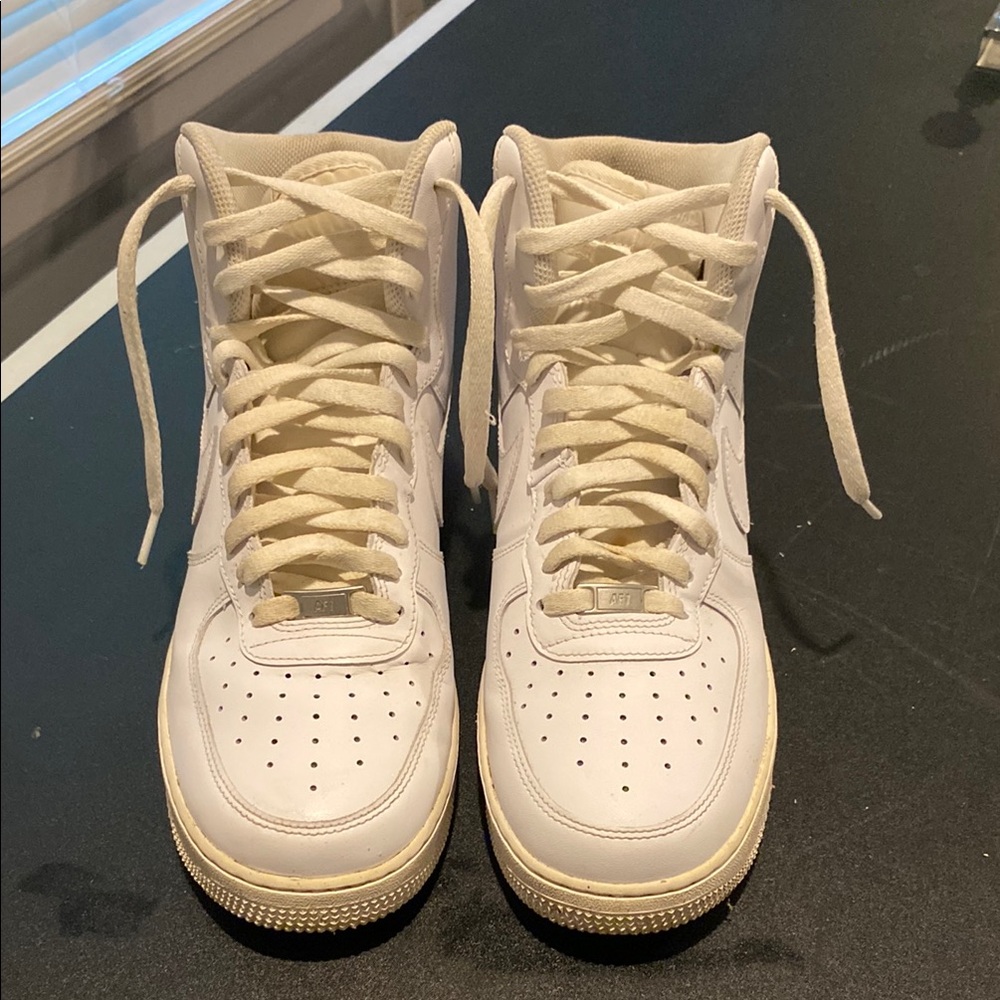 Men’s Nike Air Force 1 ‘07 White High-Top Sneakers